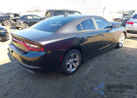 2016 Dodge Charger Sxt z USA, uszkodzony, nr VIN 2C3CDXHG4GH185868